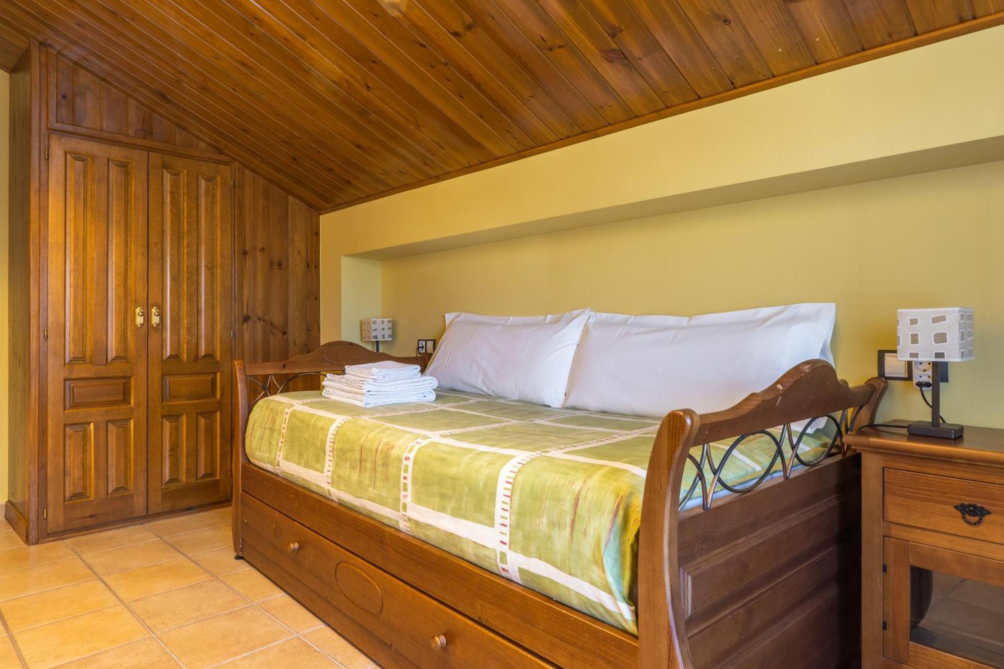 Apartmán La Borda De Marco Gavín Exteriér fotografie