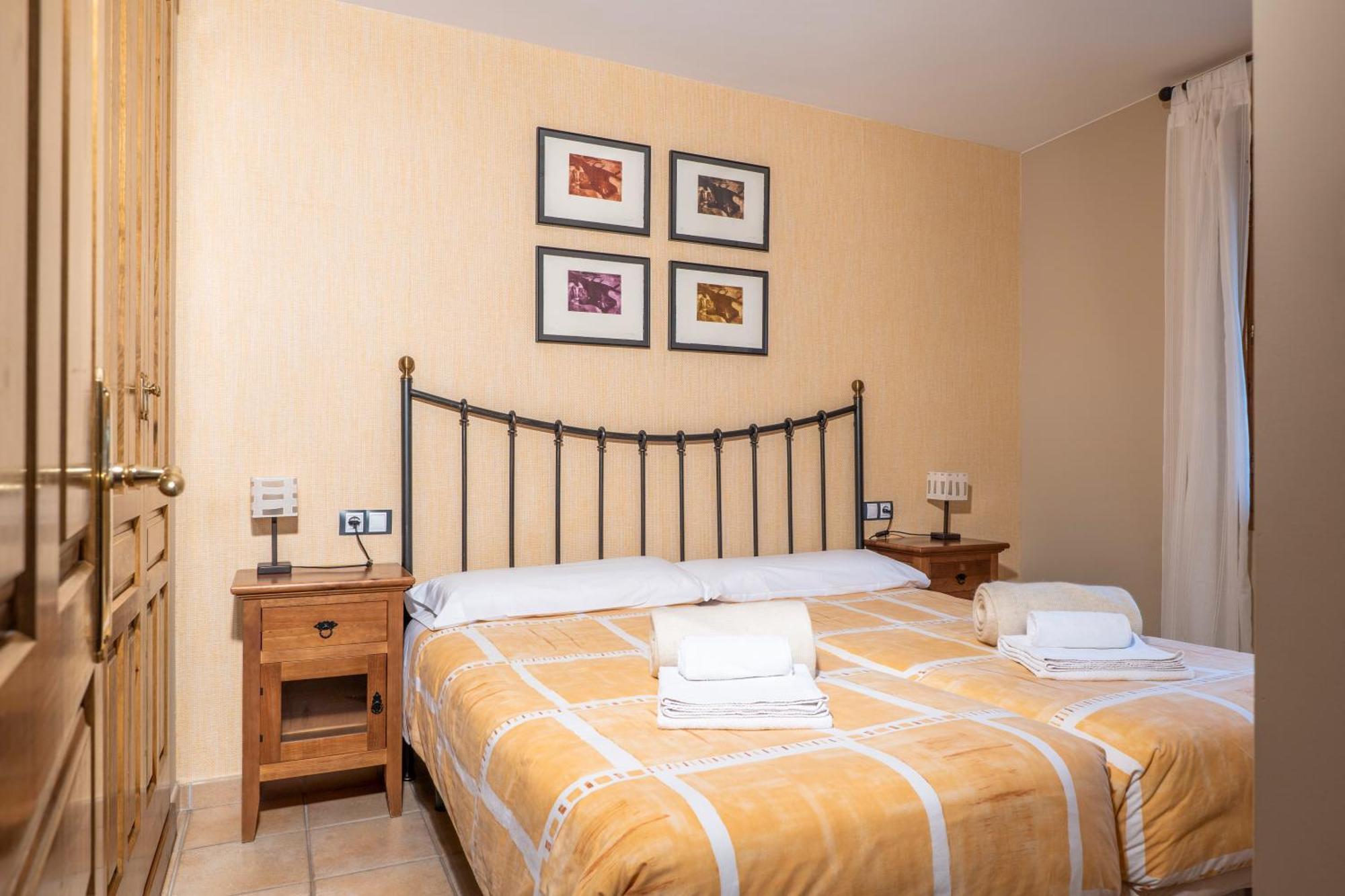 Apartmán La Borda De Marco Gavín Exteriér fotografie