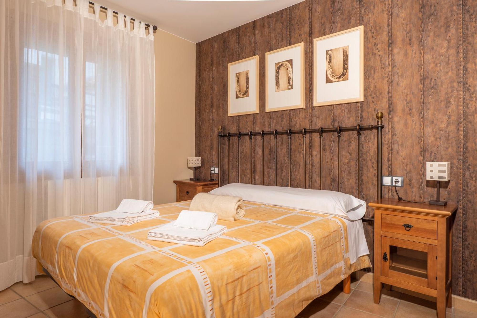 Apartmán La Borda De Marco Gavín Exteriér fotografie