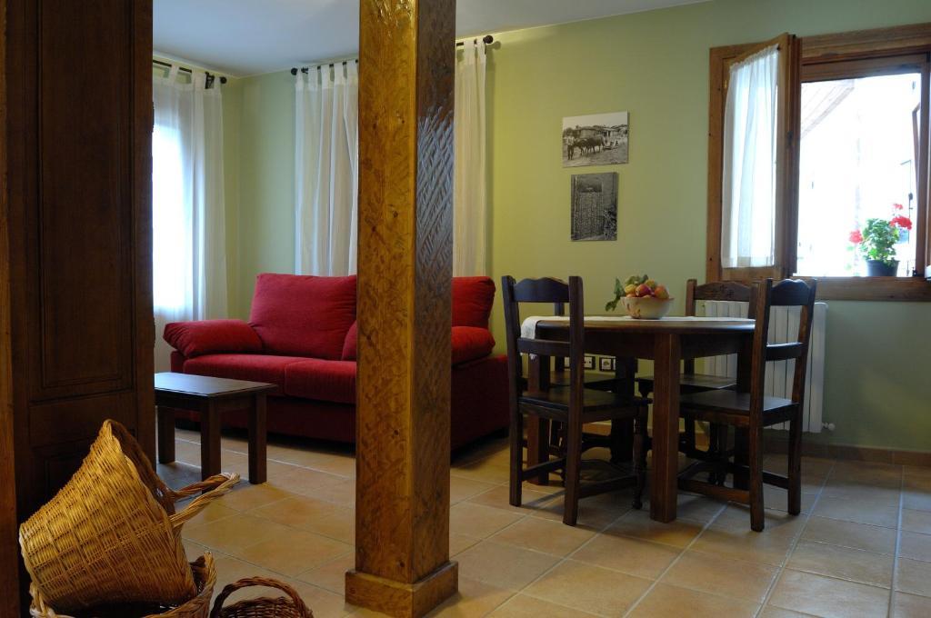 Apartmán La Borda De Marco Gavín Pokoj fotografie